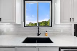 2204 Rimrock Dr, Austin, TX 78738 - Photo 9