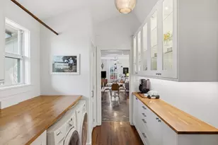 2411 E 10th St, Austin, TX 78702 - Photo 15