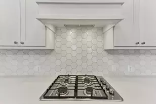 271 Dycus Bnd, Liberty Hill, TX 78642 - Photo 9