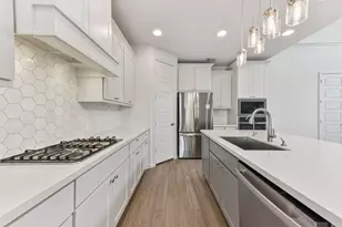 271 Dycus Bnd, Liberty Hill, TX 78642 - Photo 7