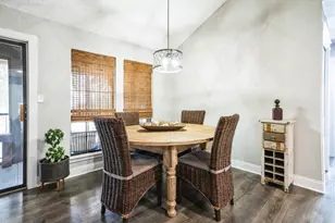 1202 Thorpe Ln, San Marcos, TX 78666 - Photo 5
