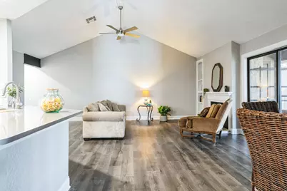 1202 Thorpe Lane #406D, San Marcos, TX 78666 - Photo 5