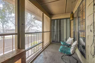 1202 Thorpe Ln, San Marcos, TX 78666 - Photo 17