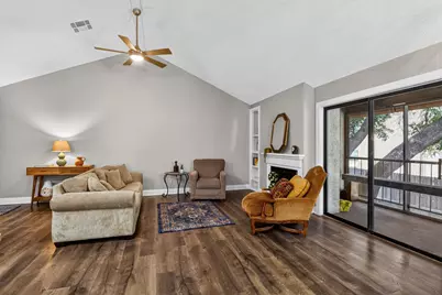 1202 Thorpe Lane #406D, San Marcos, TX 78666 - Photo 27