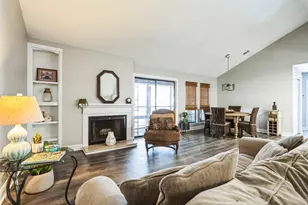 1202 Thorpe Ln, San Marcos, TX 78666 - Photo 3