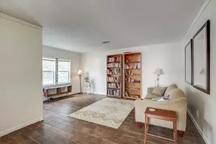 4615 Ribbecke Ave, Austin, TX 78721 - Photo 3