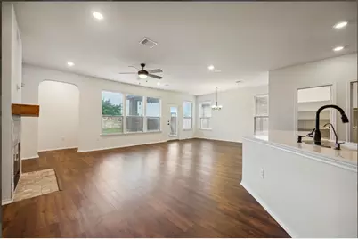 705 Vaughn Street, Georgetown, TX 78628 - Photo 3