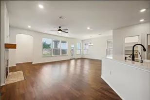 705 Vaughn St, Georgetown, TX 78628 - Photo 3