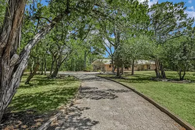 5645 Oak Boulevard, Austin, TX 78735 - Photo 1