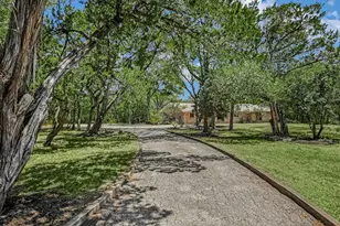 5645 Oak Blvd, Austin, TX 78735 - Photo 1