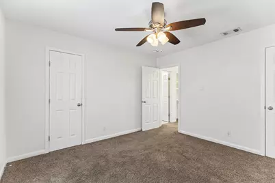 6211 Manor Road #122, Austin, TX 78723 - Photo 21