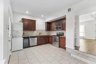 6211 Manor Rd, Austin, TX 78723 - Photo 3