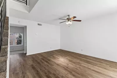 6211 Manor Road #122, Austin, TX 78723 - Photo 13