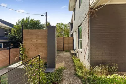 6211 Manor Road #122, Austin, TX 78723 - Photo 9
