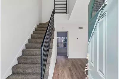 6211 Manor Road #122, Austin, TX 78723 - Photo 11