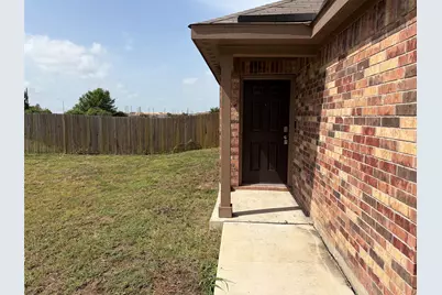 14213 Prairie Sod Lane, Elgin, TX 78621 - Photo 5