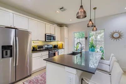 1213 Eleanor Street #B, Austin, TX 78721 - Photo 7