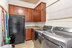 13306 Montview Dr, Austin, TX 78732 - Photo 17