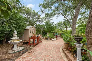 13306 Montview Dr, Austin, TX 78732 - Photo 35