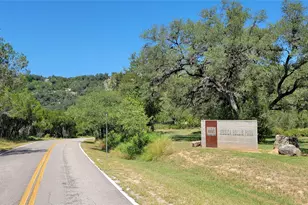 13306 Montview Dr, Austin, TX 78732 - Photo 39