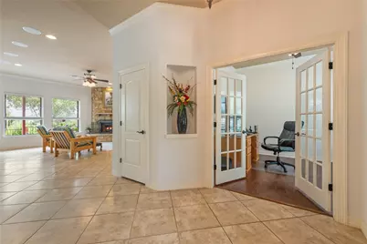 13306 Montview Drive, Austin, TX 78732 - Photo 9