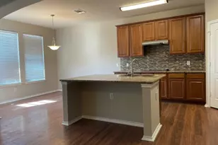 109 Wimberley St, Hutto, TX 78634 - Photo 5