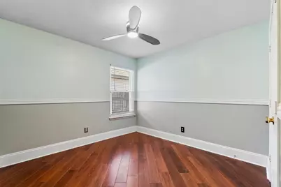 212 Valley Run Trail, Elgin, TX 78621 - Photo 15