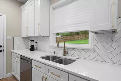 307 Hurst Creek Road, Austin, TX 78734 - Photo 11