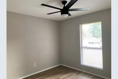 1604 Middleway Road, Pflugerville, TX 78660 - Photo 15