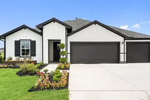 146 Union Pacific Dr, Cedar Creek, TX 78612 - Photo 1