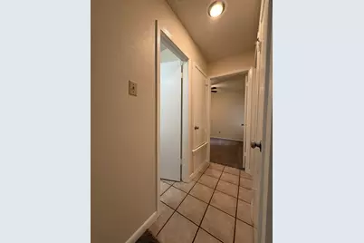 11945 Sunhillow Bend #B, Austin, TX 78758 - Photo 17
