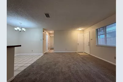 11945 Sunhillow Bend #B, Austin, TX 78758 - Photo 5