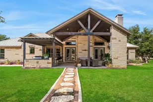 967 Belle Oaks Blvd Blvd, Bulverde, TX 78163 - Photo 33