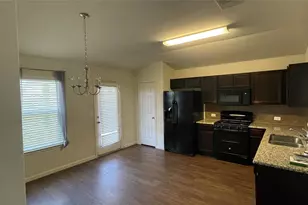 307 Camellia Dr, Hutto, TX 78634 - Photo 5