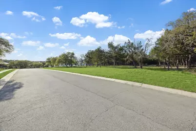 274 Waters Edge Cove, Dripping Springs, TX 78620 - Photo 5