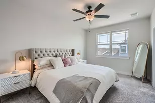 8319 Laughlin Ln, Austin, TX 78744 - Photo 11