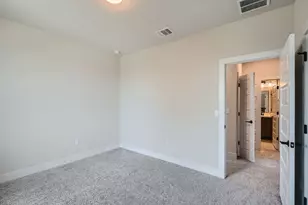 8319 Laughlin Ln, Austin, TX 78744 - Photo 21