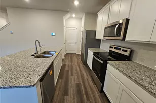 164 Texas Agate Dr #Drive, Kyle, TX 78640 - Photo 5