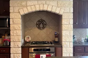 372 Limestone Trail, Austin, TX 78737 - Photo 9