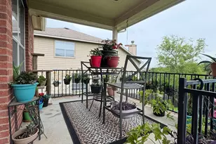 372 Limestone Trail, Austin, TX 78737 - Photo 17