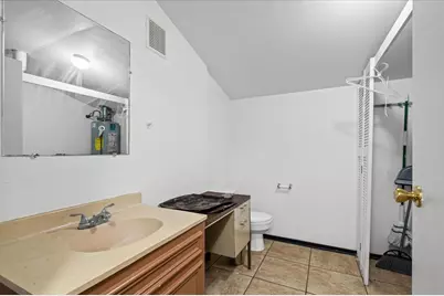 1207 NE Loop 230, Smithville, TX 78957 - Photo 29