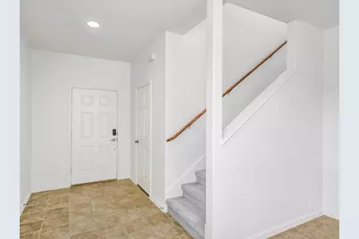 11301 Hill Stable Court, Austin, TX 78652 - Photo 13