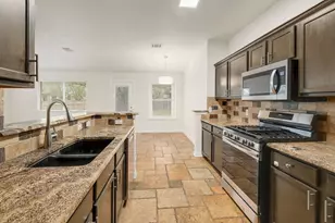 3942 Upper Passage Ln, Round Rock, TX 78681 - Photo 11