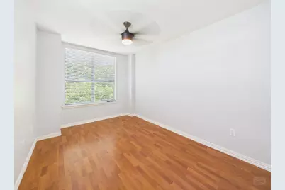 2409 Leon Street #201, Austin, TX 78705 - Photo 17