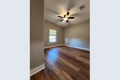 137 Way Station Trail, Smithville, TX 78957 - Photo 11