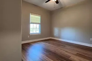 137 Way Station Trail, Smithville, TX 78957 - Photo 11