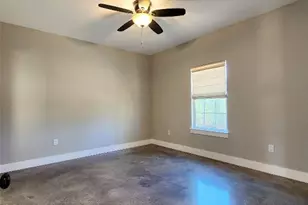 137 Way Station Trail, Smithville, TX 78957 - Photo 11