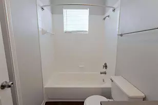 12215 Hunters Chase Dr, Austin, TX 78729 - Photo 11