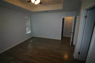 10712 Sunny Ln, Jonestown, TX 78645 - Photo 9