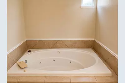 137 Wamel Way, Cedar Creek, TX 78612 - Photo 13